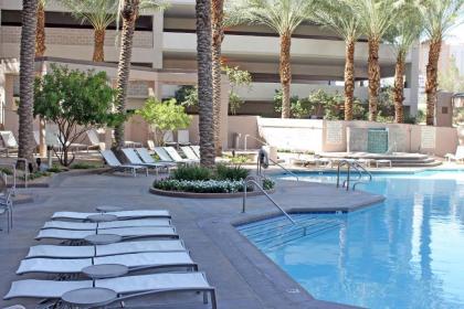Hilton Grand Vacations on Paradise - Convention Center - image 4